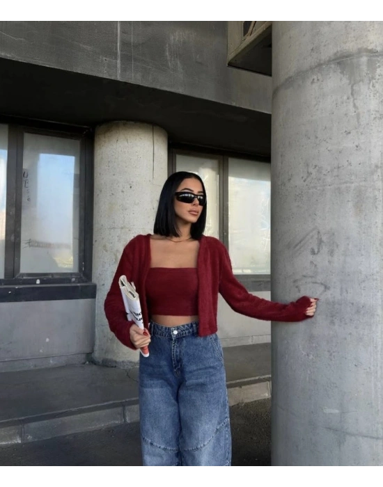 yumuşak tüylü askılı crop ve hırka bordo