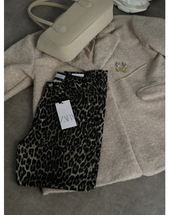 Zr marka kesik paça leopar desen pantolon