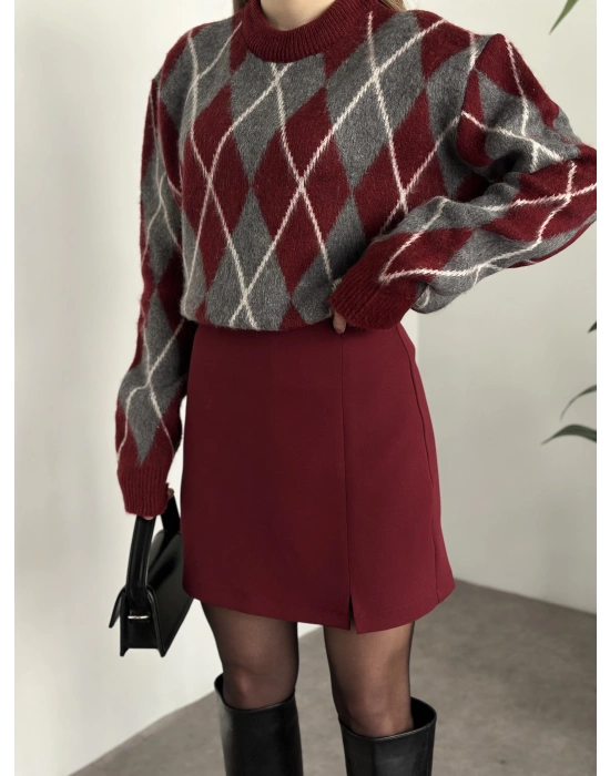 Zr yırtmaç detay şortu etek bordo