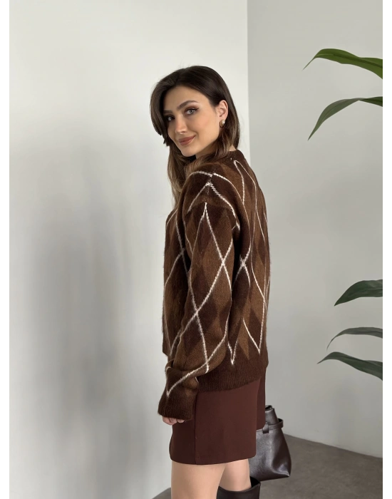 Zr yırtmaç detay şortu etek kahve