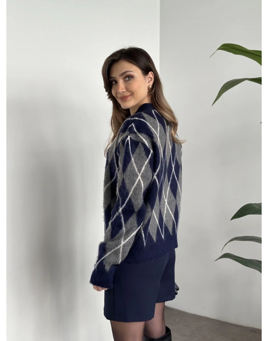 Zr yırtmaç detay şortu etek lacivert