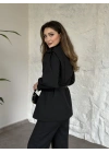 Boğazlı omuzu apoletli gizli düğmeli kemerli takım siyah