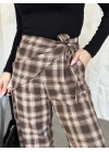 Marka model beli fularlı ekose pantolon kahve