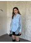 Kolları ve arkası tül yandan bağlamalı gömlek ceket mavi