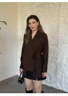 Kolları ve arkası tül yandan bağlamalı gömlek ceket kahve