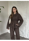 Gizli çıt çıt düğmeli belinden kuşaklı denim takım kahve