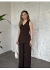 Düğmeli cep görünüm detaylı yelekli linda takım kahve
