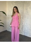 Sırt dekolteli düğmeli yelekli takım pembe
