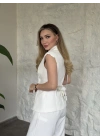 Beli drape detaylı gold düğmeli kuşaklı takım beyaz