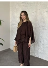 Kendinden kırışık görünümlü oversize takım kahve