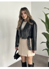 beli kemer detaylı crop boy deri ceket siyah
