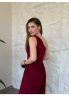 Beli lastikli omuzu büzgülü tek omuz tulum bordo