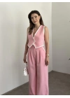 Beyaz şeritli crop boy yelekli takım pembe