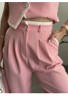 Beyaz şeritli crop boy yelekli takım pembe