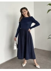 Geniş etekli önü büzgü detaylı muadil elbise lacivert