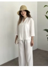 Kimona düğmeli takım beyaz