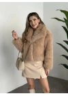 Kruvaze yaka astarlı kürklü mont camel