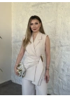 Kuşaklı aksesuar geçirmeli drapeli takım krem