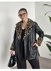 Leopar desenli kürklü deri trenç kısa