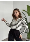 Polo Yaka Çizgili Triko Beyaz