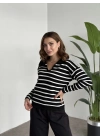 Polo Yaka Çizgili Triko Siyah