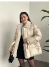 Premium kürk detaylı bağlamalı şişme mont krem