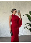 Ruby drapeli pelerin elbise kırmızı