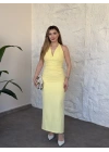 Sırtı dekolteli drapeli elbise sarı
