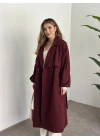 Uzun düğmeli beli kuşaklı oversize astarlı trençkot bordo
