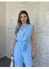 Vatkalı crep kumaş belden kuşaklı tulum bebek mavisi