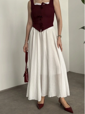 Asimetrik kesim astarlı uzun etek beyaz