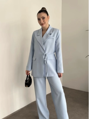 Beli bağcıklı vatkalı blazer ceketli takım bebek mavisi