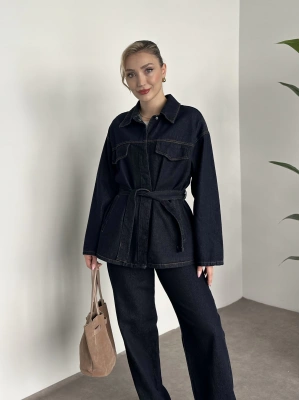 Belinden kuşaklı çıt çıt düğmeli kot takım