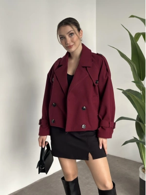 Düğmeli astarlı kısa kaşe kaban bordo