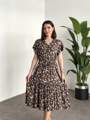 Düğmeli Belinden Kuşaklı Viskon Kumaş Elbise Kahve Beyaz Çiçekli