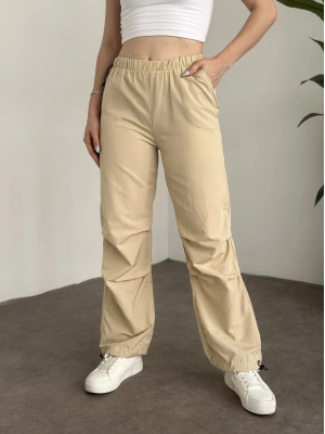 Katlamalı lastik ayarlamalı terikoton kumaş pantolon Krem