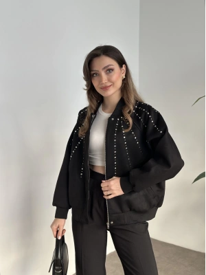 Marka etiketli astarlı zımbalı süet ceket siyah