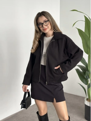 Marka model kısa astarlı kaşe ceket siyah