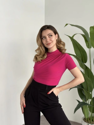 Omuzu Ve Beli Büzgülü Sandy Kumaş Bluz fuşya