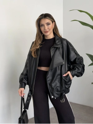 Oversize çapraz fermuarlı deri mont siyah