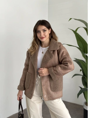 Ters cep detay lamineli mont kahve