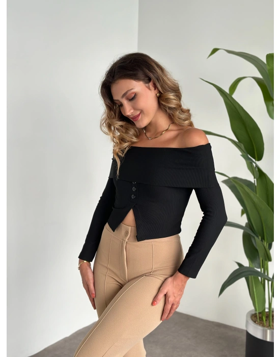 Kayık Yaka Crop Düğmeli Bluz Siyah