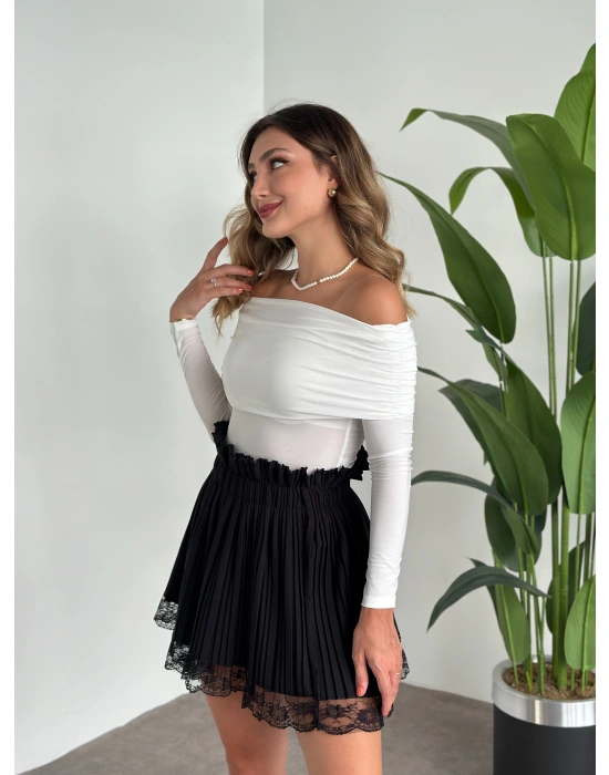 Madonna yaka ithal sandy kumaş uzun kollu bluz Beyaz