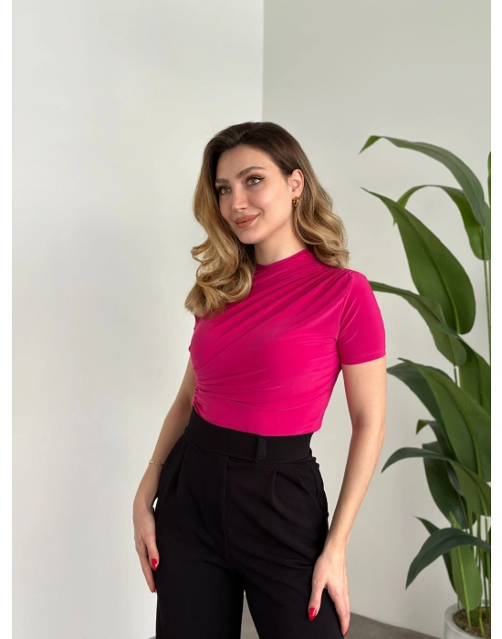 Omuzu Ve Beli Büzgülü Sandy Kumaş Bluz fuşya