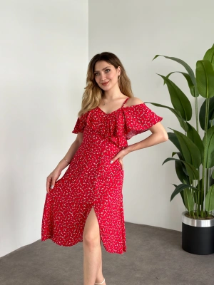 Yırtmaçlı Yakası İki Şekilde Kullanılabilir Pamuklu Viskon Elbise Kırmızı