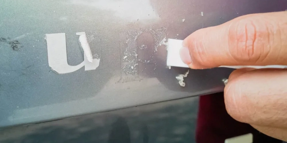 Camdaki Etiketler Nasıl Kolay Çıkar?