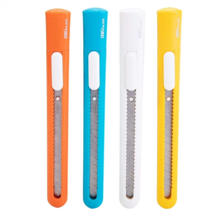 Deli Plastik Dar Maket Bıçağı 9 mm. 1 Adet (Karışık Renk)