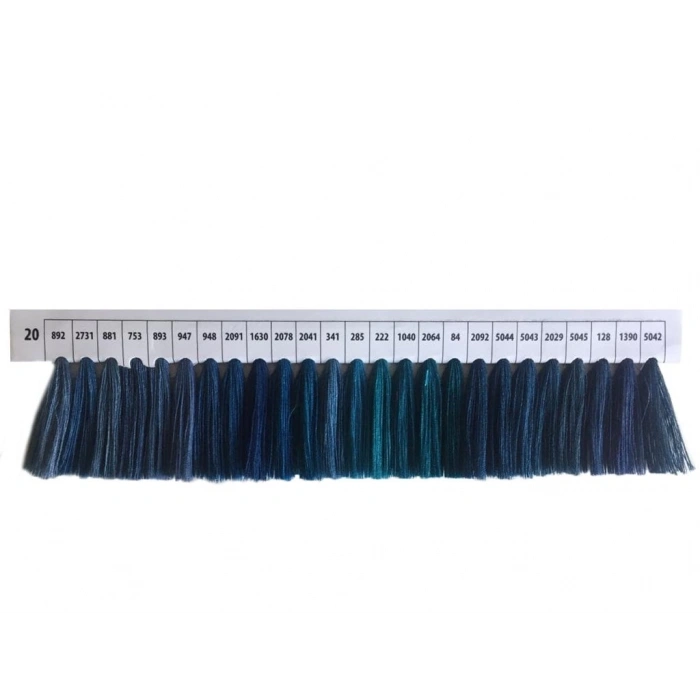 Koyu Mavi Dikiş İpliği Tonları