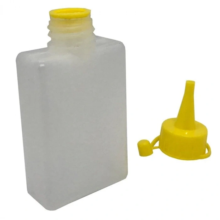 Plastik Uçlu Yağdanlık 50cc