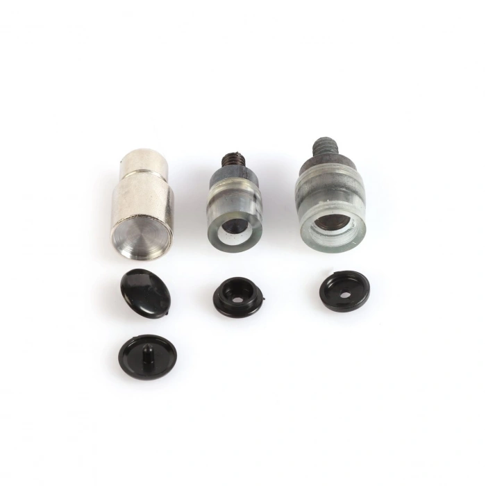 Siyah Plastik Çıtçıt ve Kalıbı